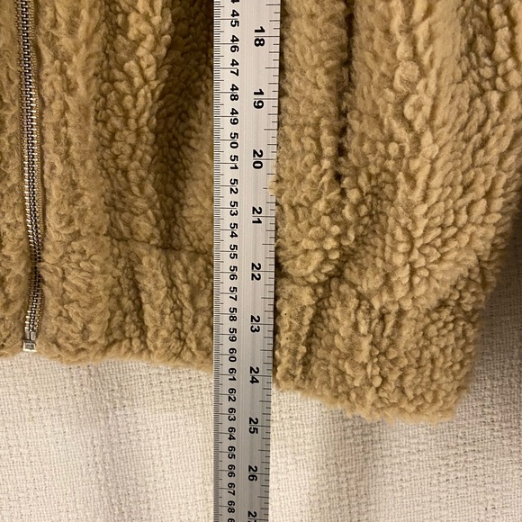 Urban Heritage Fleece | Size Small - Picture 7 of 8